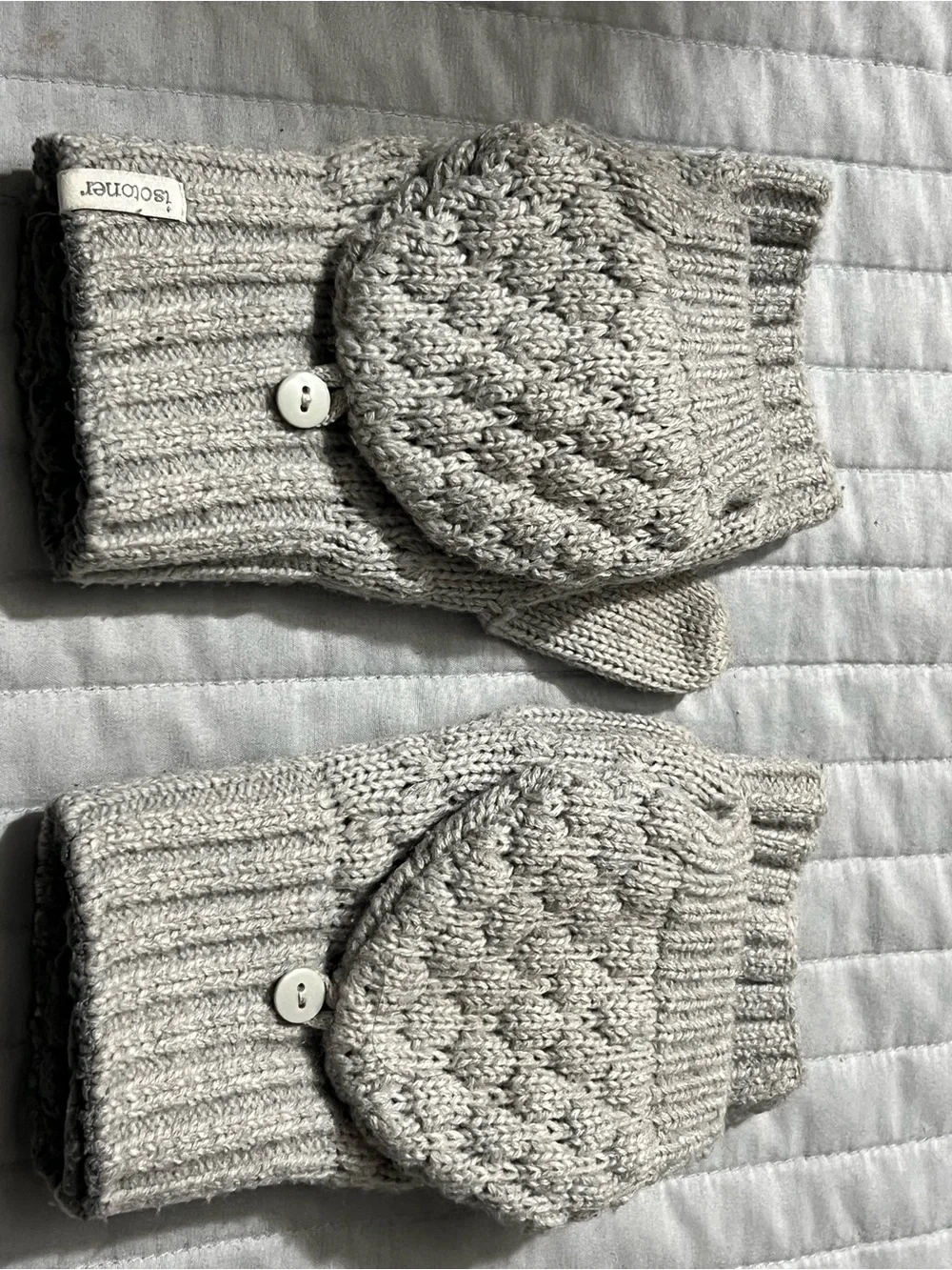 isotoner Kids Light Gray Knit Convertible Mittens